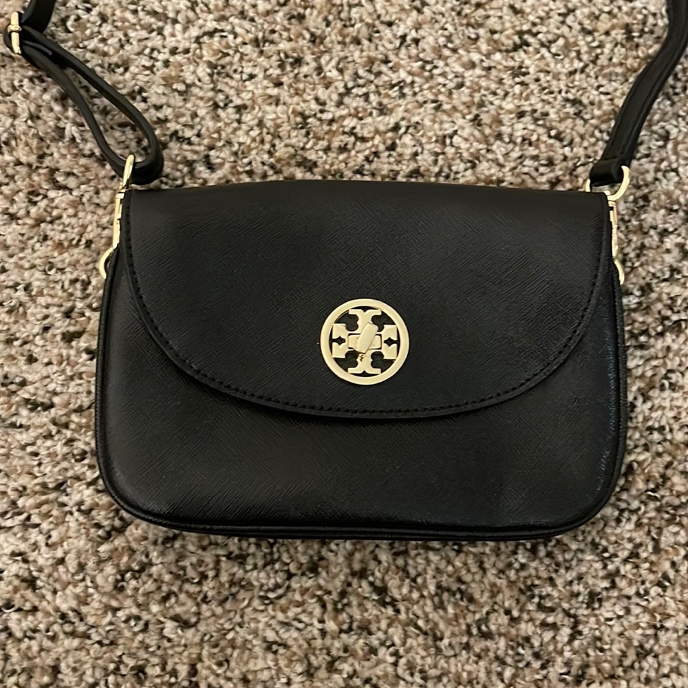Tory Burch Small Cross Body Purse